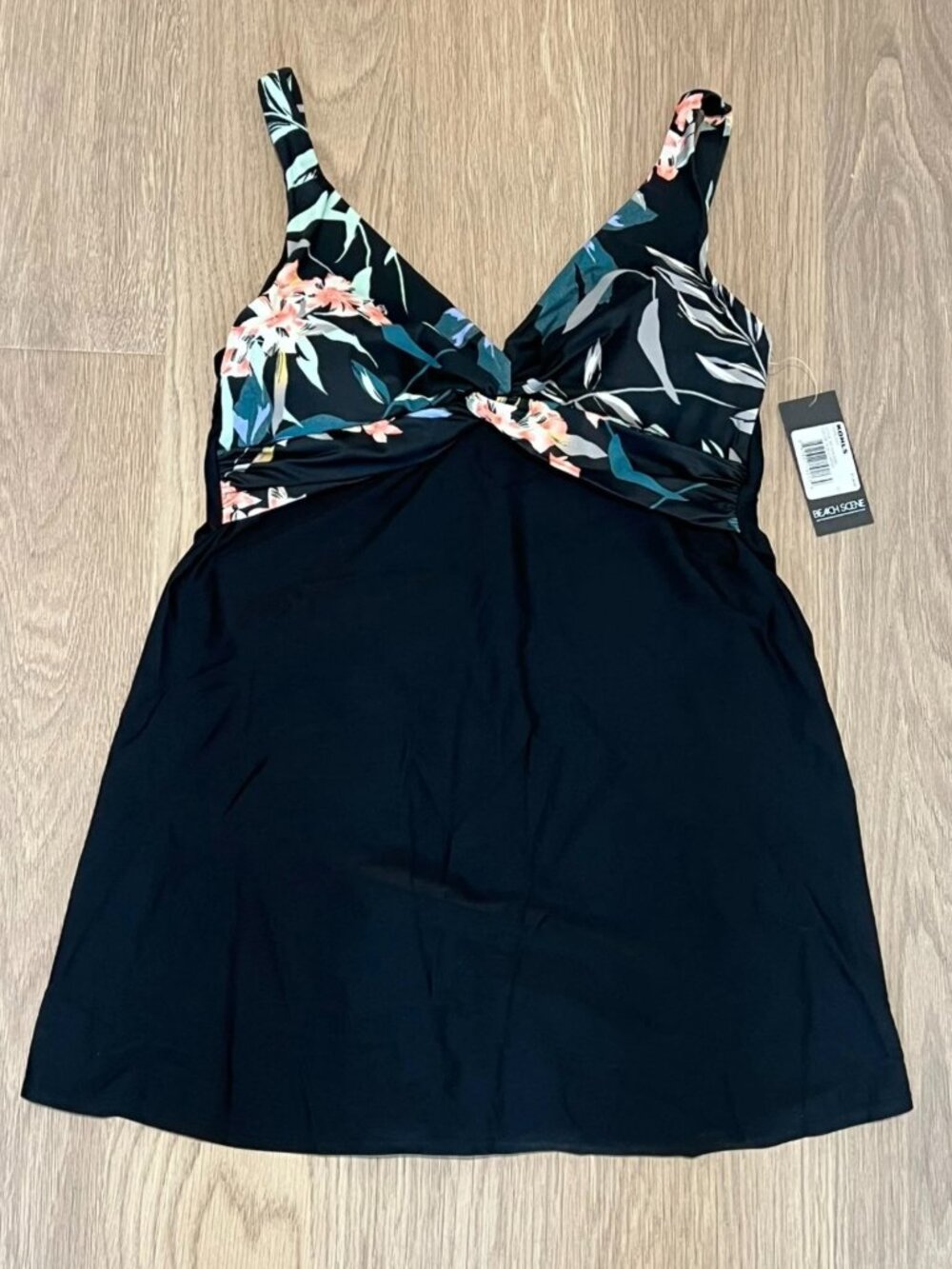 16 Womens BEACH SCENE Black Floral Print Swimdress Swimsuit $114 Tropical Kohls